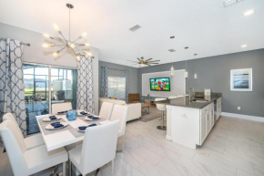 3151LS TOWNHOUSE 4 BEDROOMS & 3 BATHROOMS + POOL